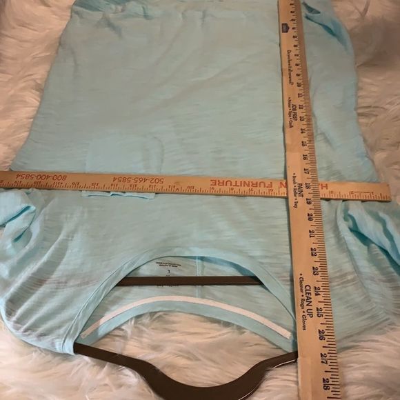 Banana Republic 3/4 sleeve large tee. Scoop neck Malibu tea LIGHT SPRING… - Picture 5 of 6